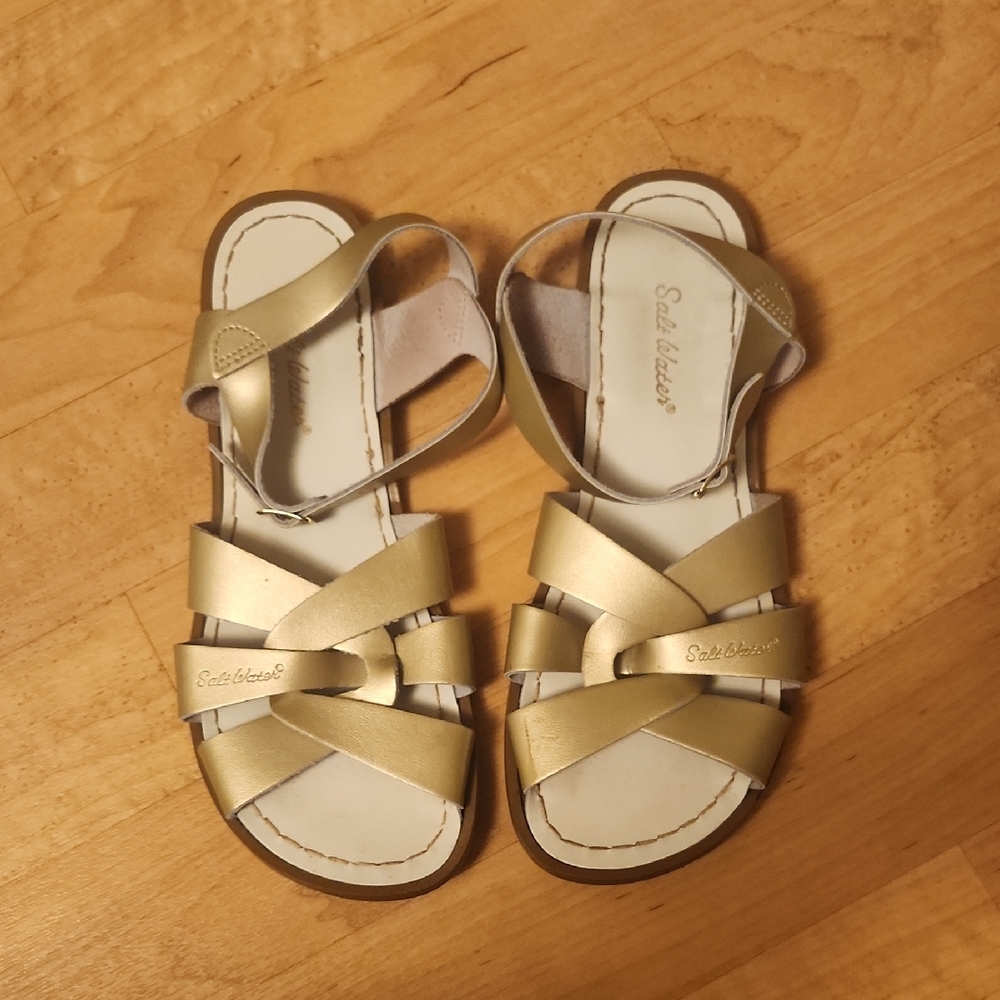 Salt Water Sandals - Gold